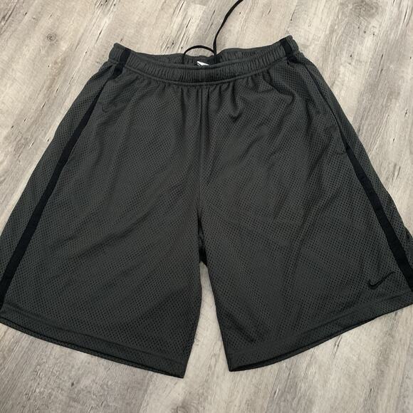 Vintage NIKE Mesh Shorts Mens XXL Gray Lined Pull-On Basketball Swoosh Hoops Y2K - Picture 1 of 9